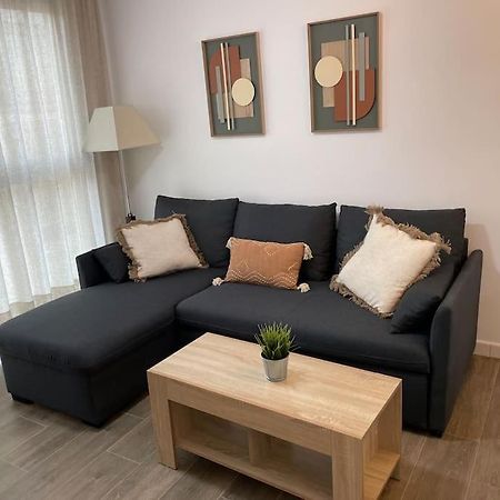 Lovely Beach Apartment Рінкон-де-ла-Вікторія Екстер'єр фото